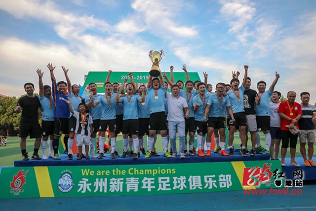 记者批姆巴佩：姆巴佩状态不像职业球员